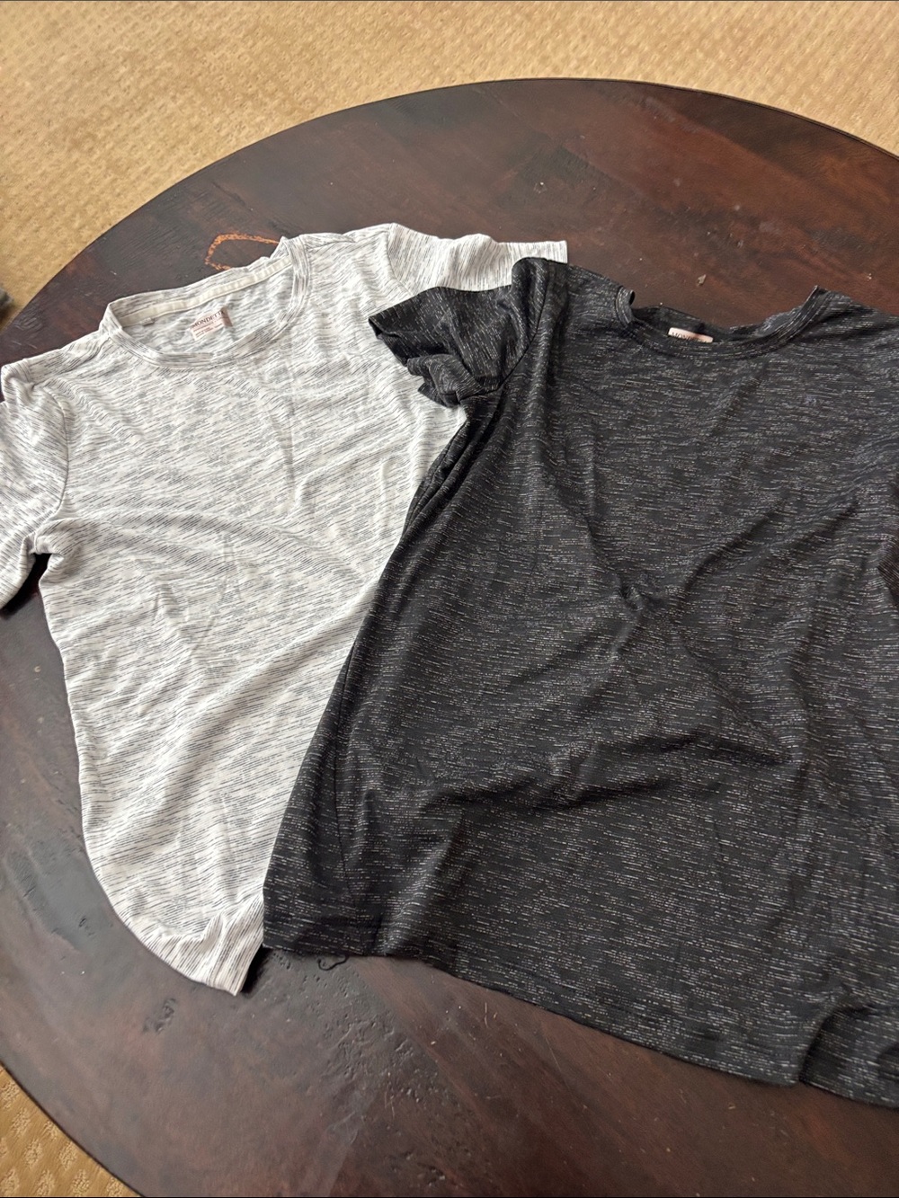 Womens Basic Short Sleeve Tee - Black and Light Gray